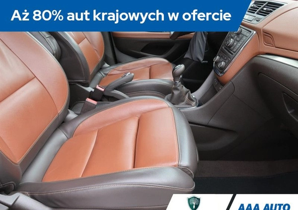 Opel Mokka cena 58000 przebieg: 133448, rok produkcji 2014 z Wyszków małe 379